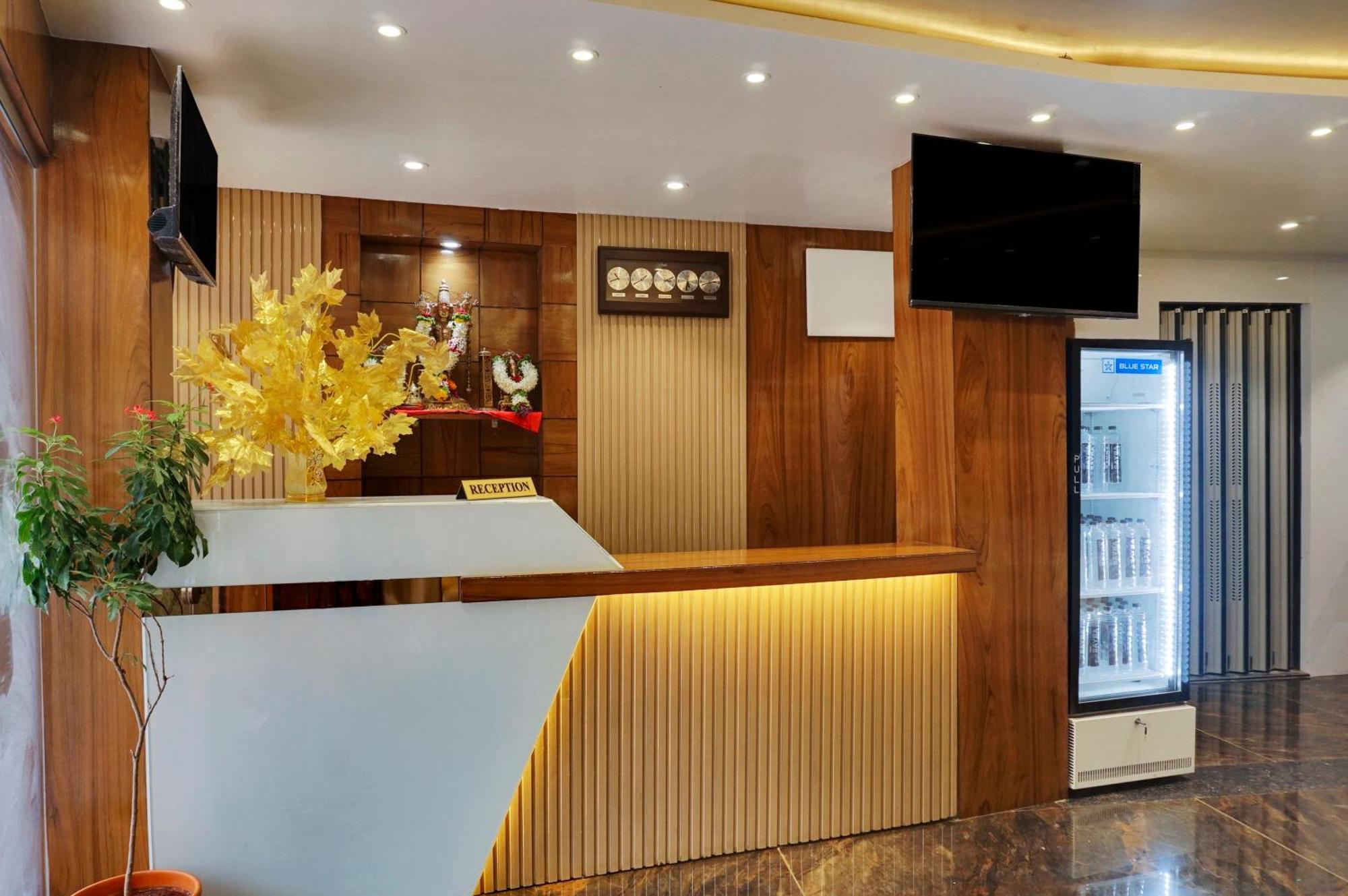 Hotel Sayba Executive Пуне Екстер'єр фото